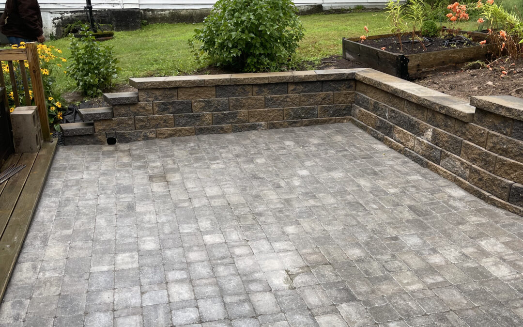 Integrating Hardscaping with Softscaping